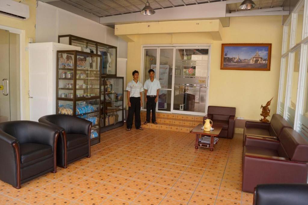 Diamond Crown Hotel Dawei Bagian luar foto