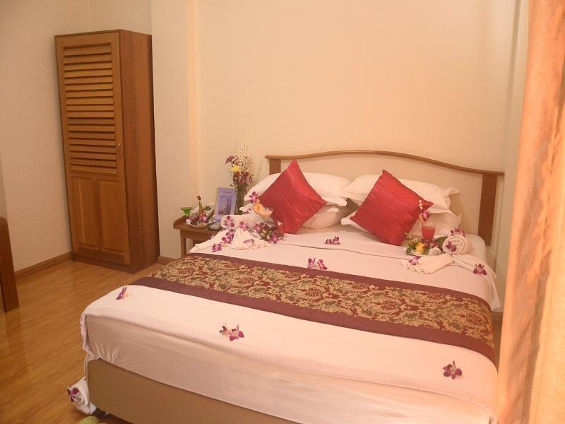 Diamond Crown Hotel Dawei Bagian luar foto