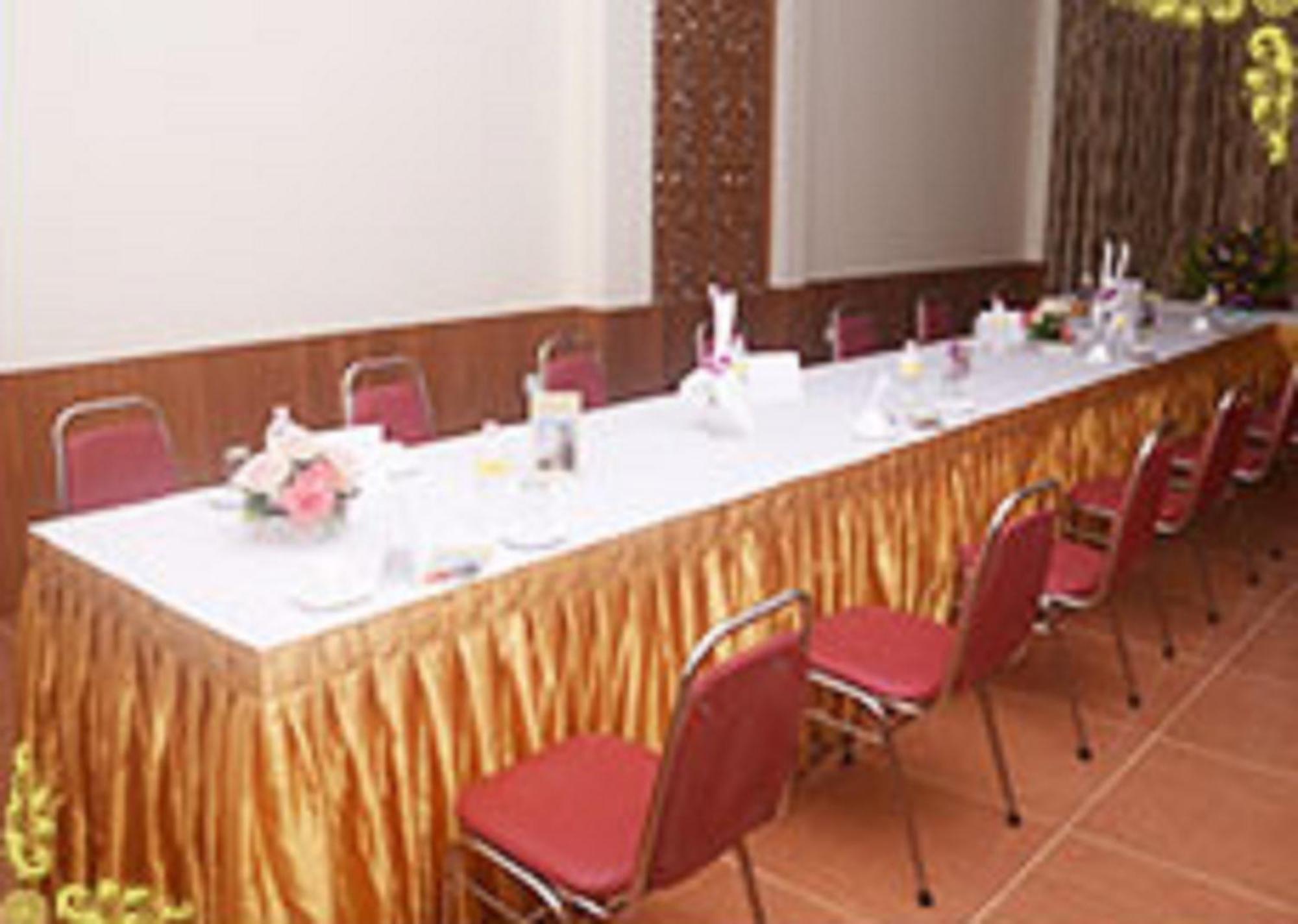 Diamond Crown Hotel Dawei Bagian luar foto