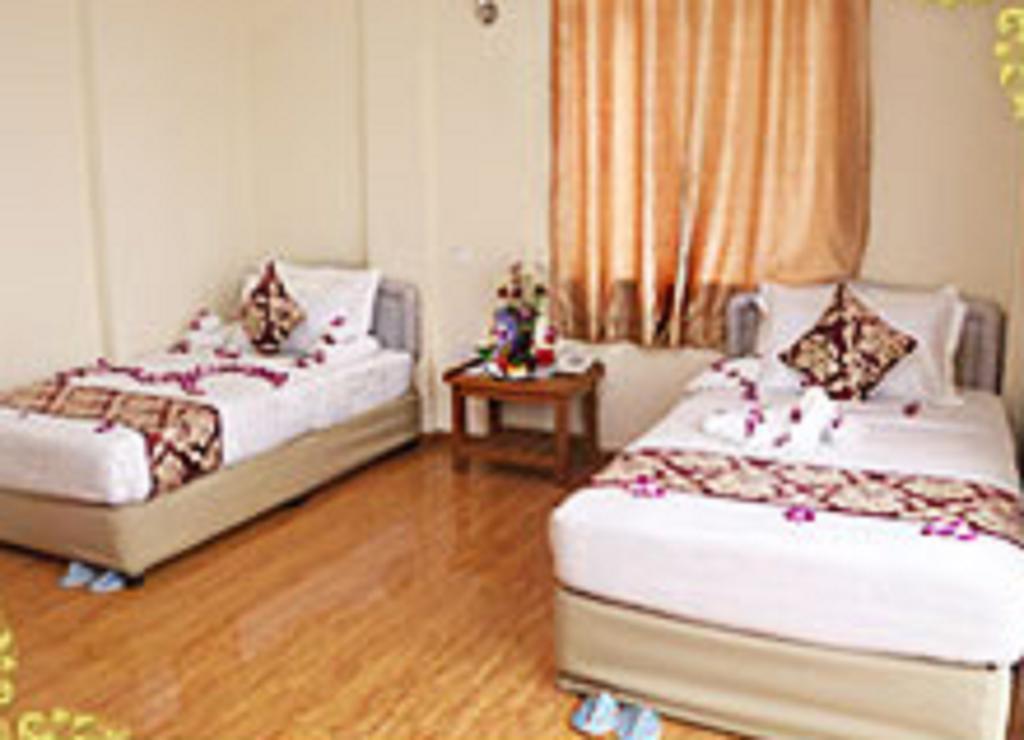Diamond Crown Hotel Dawei Bagian luar foto