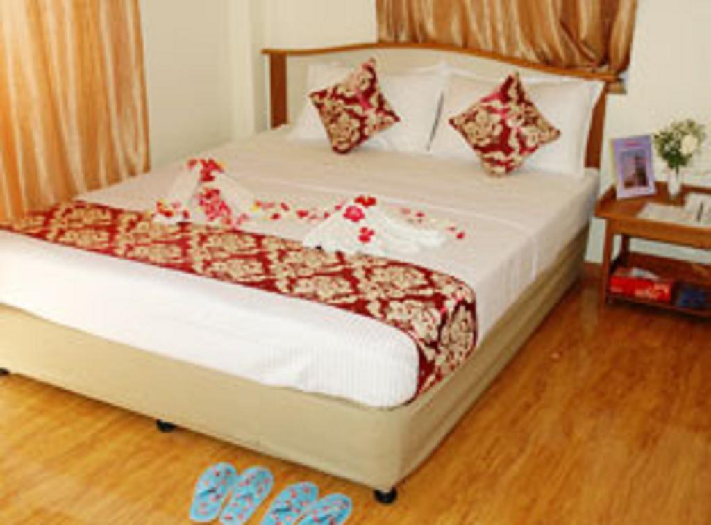 Diamond Crown Hotel Dawei Bagian luar foto